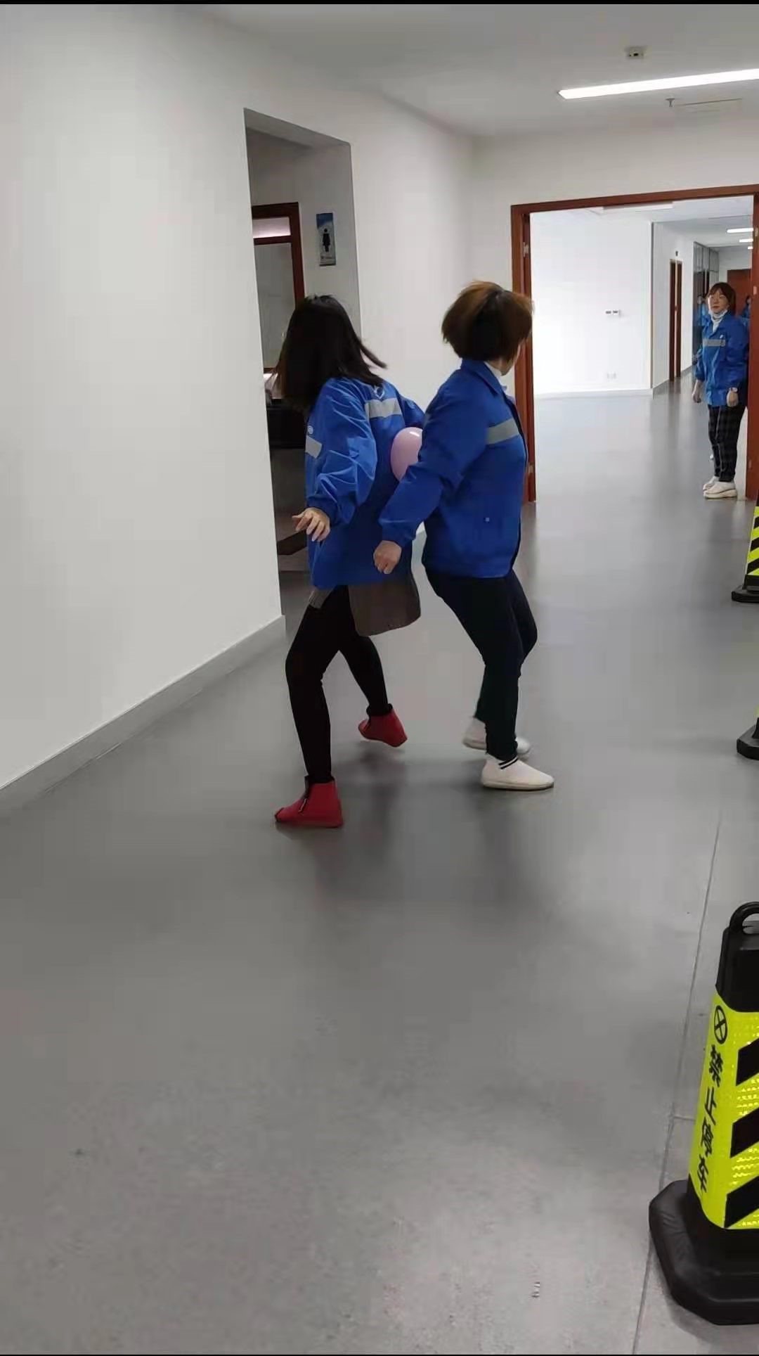 1622455129983765.jpg 1622455129983765.jpg